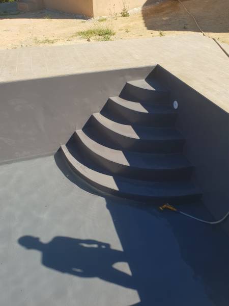 Creation piscine beton avec membrane liner (1)