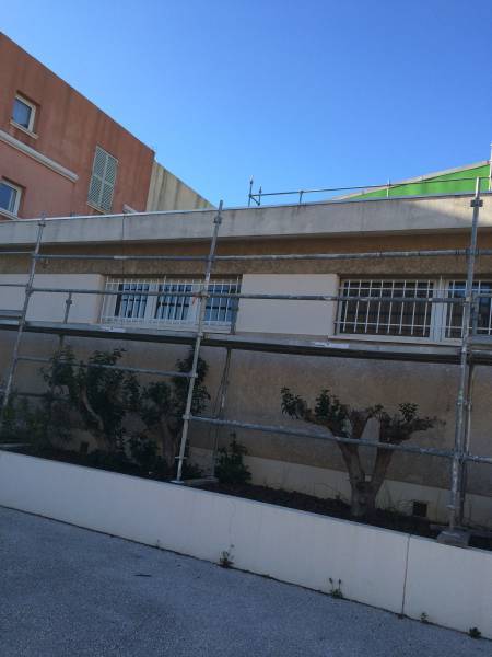 Isolation par l'exterieur gymnase a sanary-sur-mer (2)