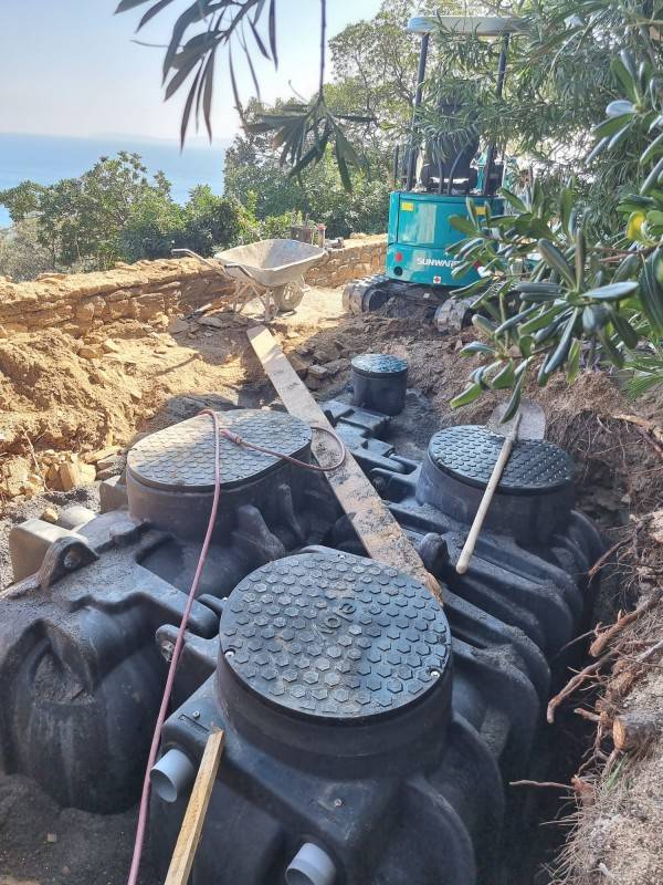 Travaux installation fosse septique de type microstation (14)